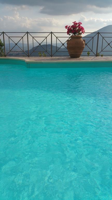 La Codarda Country House Pescosolido エクステリア 写真